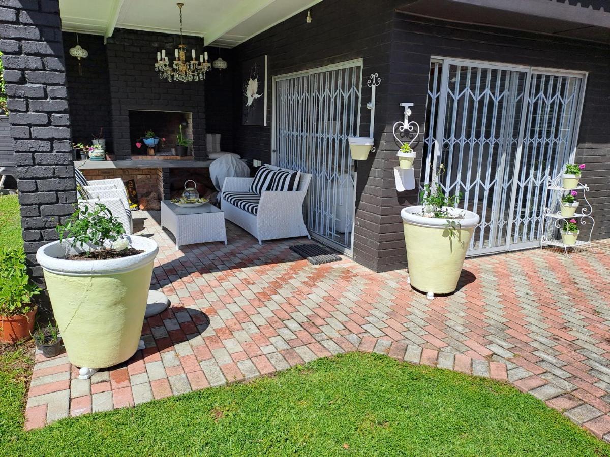 Milky Way Hotel Hermanus Eksteriør billede